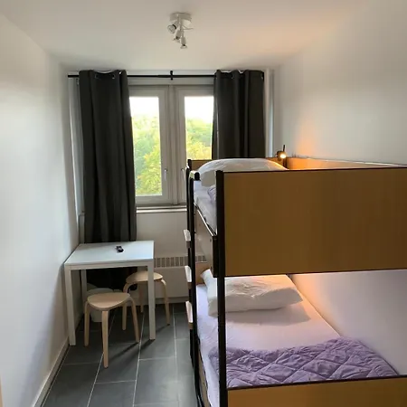 Hostel Cologne *